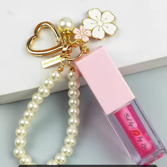 Divine - Brillant à lèvres avec porte-clés. 5.9 ml